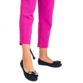 Ballerine classiche nere con un arco nero
