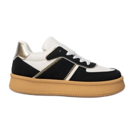 Sneaker classiche femminili su Platfom Black nero