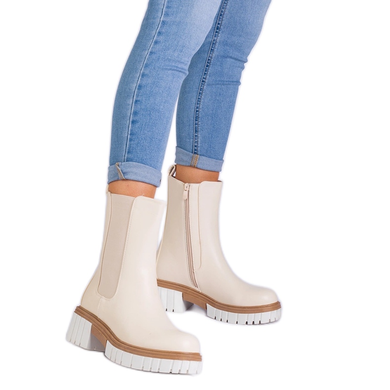 Stivali alla caviglia beige di Eco -leather