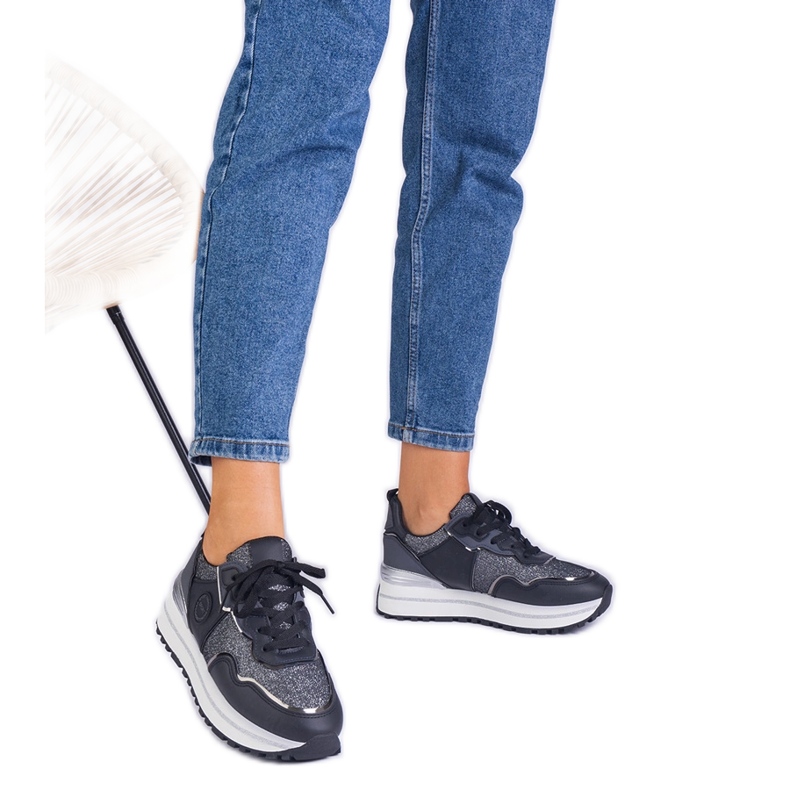 Sneaker da donna nera decorate con glitter nero