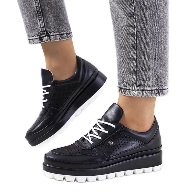 D/GMR Sneakers nere traforate di Assels nero