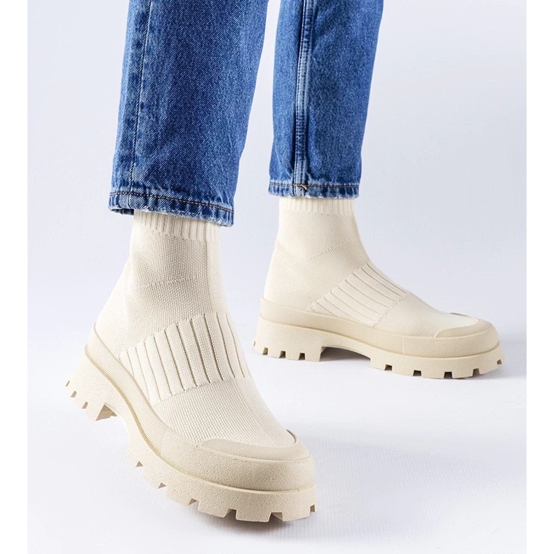 D/GMR Sneaker beige con tomaia flessibile Varden