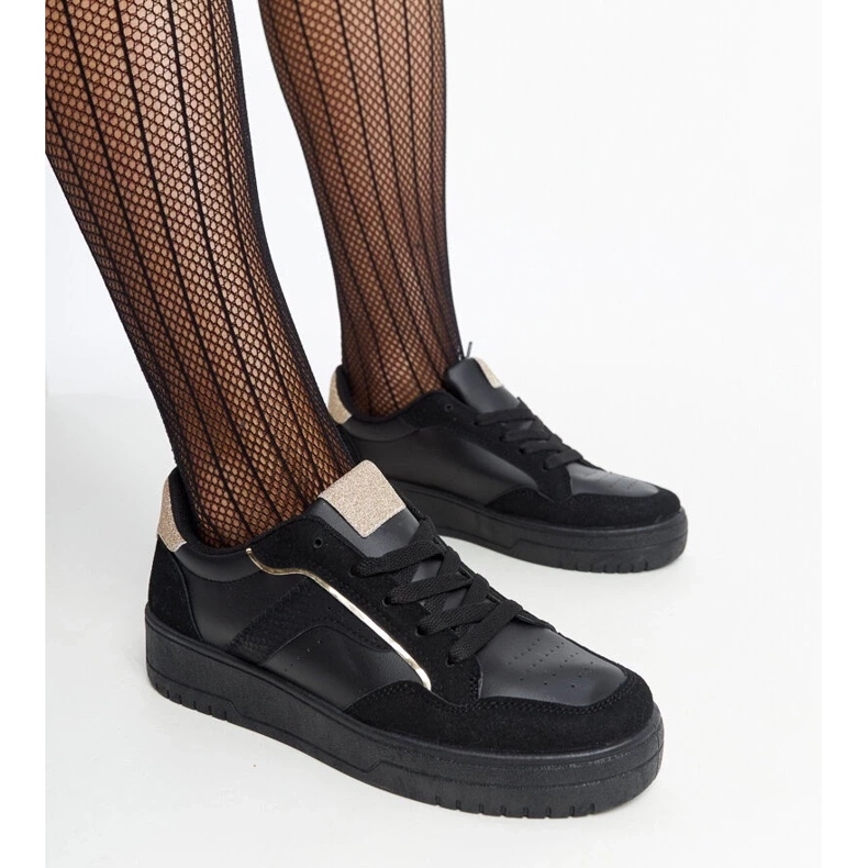 D/GMR Scarpe da ginnastica Walda nere con plateau nero