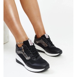 Sneakers con zeppa nere da donna di Cross Jeans nero
