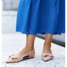Ballerine a punta con fiocco Barira beige