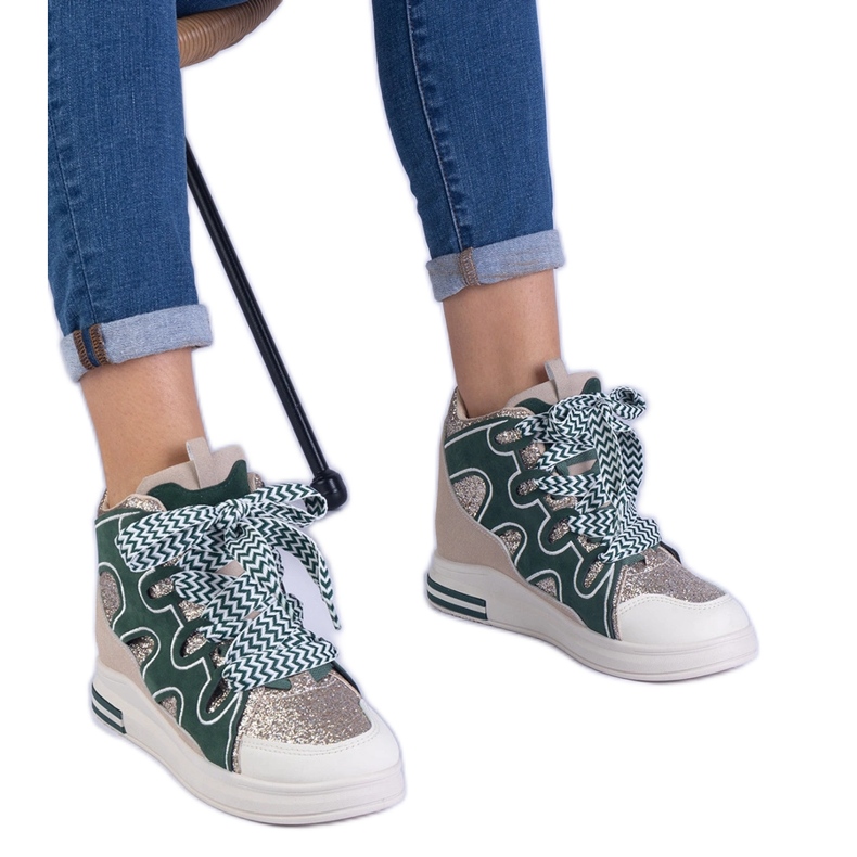 Sneaker verdi con lacci spessi e glitter verde
