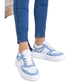 Sneaker Openwork Blue Openwork su una suola enorme