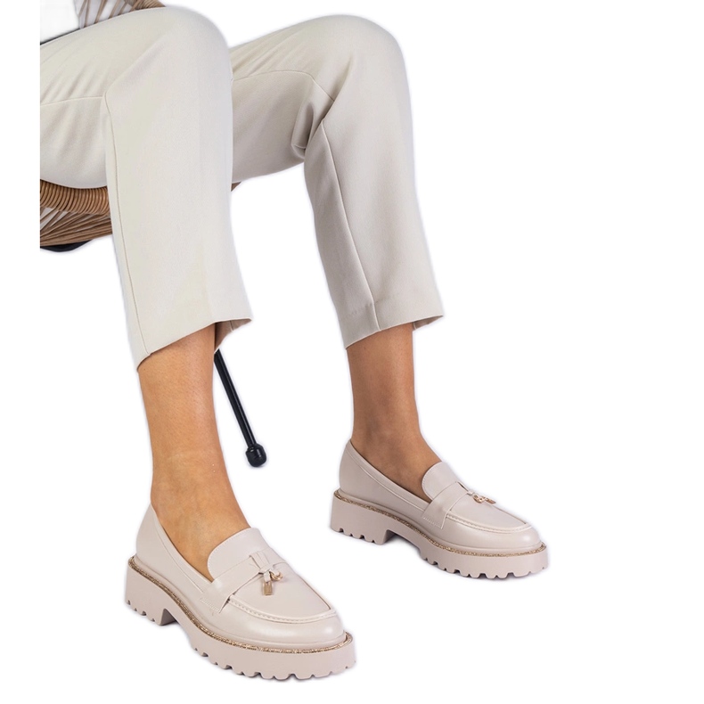 Mocassini beige decorati con strass