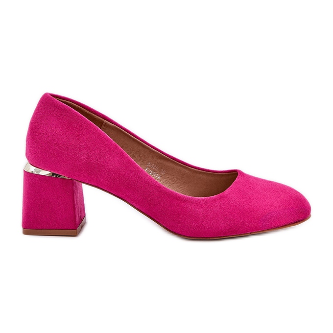 Pompe ecologiche sul pilastro fucsia rosa