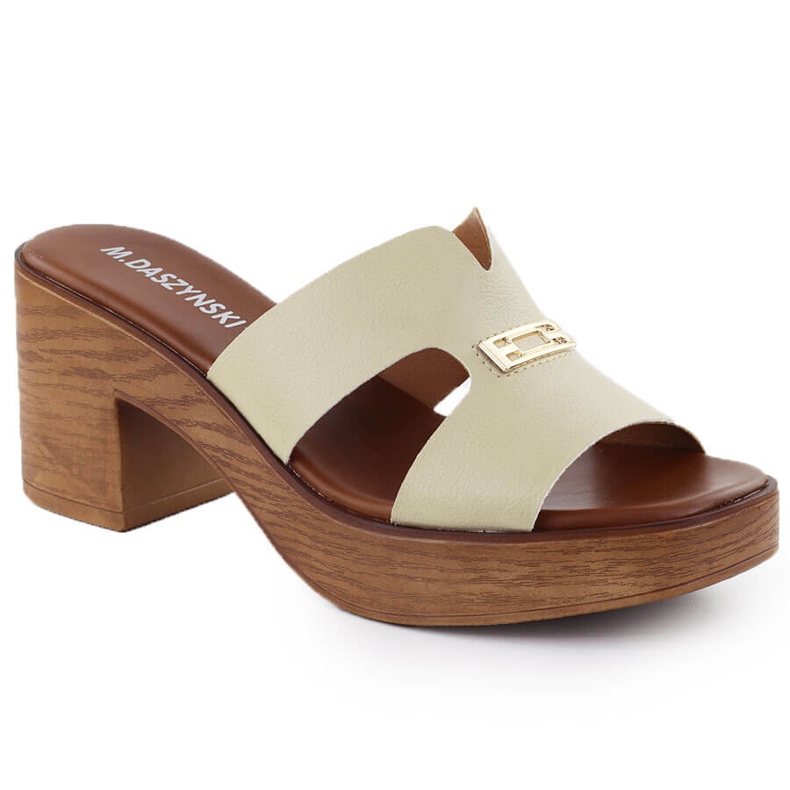Le pantofole da donna sul post beige M. Daszyński MR23126-11
