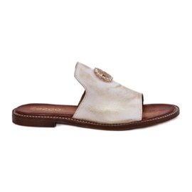 Eleganti infradito da donna in pelle con una Zloty Zazoo 3008, asciugata d'oro