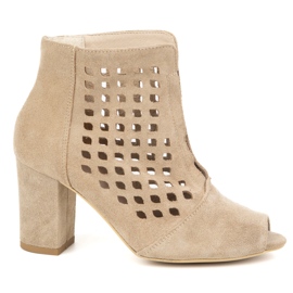 Exquisite Stivali in pelle scamosciata per donne Openwork sul post beige del 1554ex
