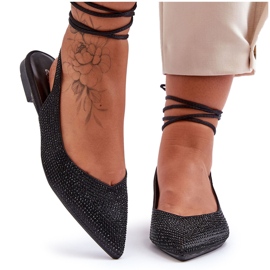 Ballerine femminili decorate con strass neri nero