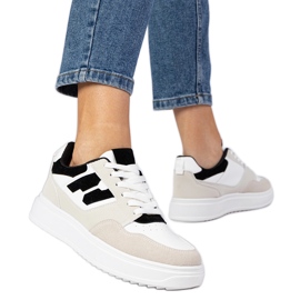 Sneaker bianche e bianche da donna bianca
