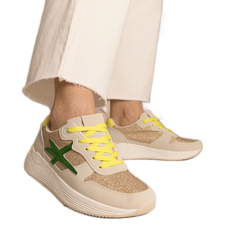 Sneaker sportive da donna beige con glitter