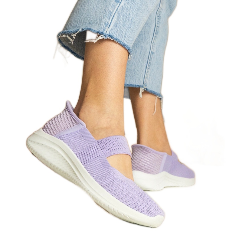 Violet Women's Sneaker su una suola pressata viola