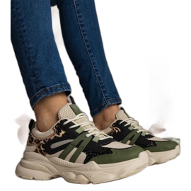 Sneaker green sport da donna con glitter nero