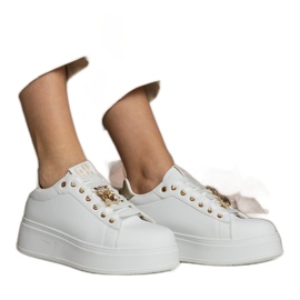 Sneaker bianche e dorate da donna decorate con pietre bianco