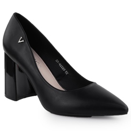 Pompe da donna sul post decorativo Black Vinceza 62220 nero