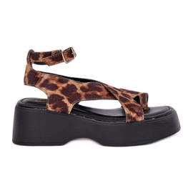 Sandali femminili su piattaforma e zeppe con stampa leopardata marrone