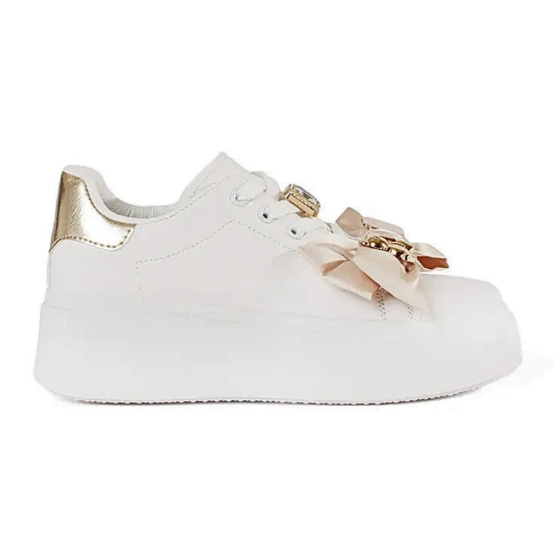 Sneaker bianche e oro con aggiunte dorate bianca