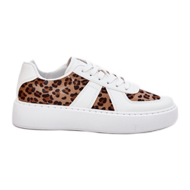 Sneaker femminili con stampa leopardata sulla piattaforma bianca bianco