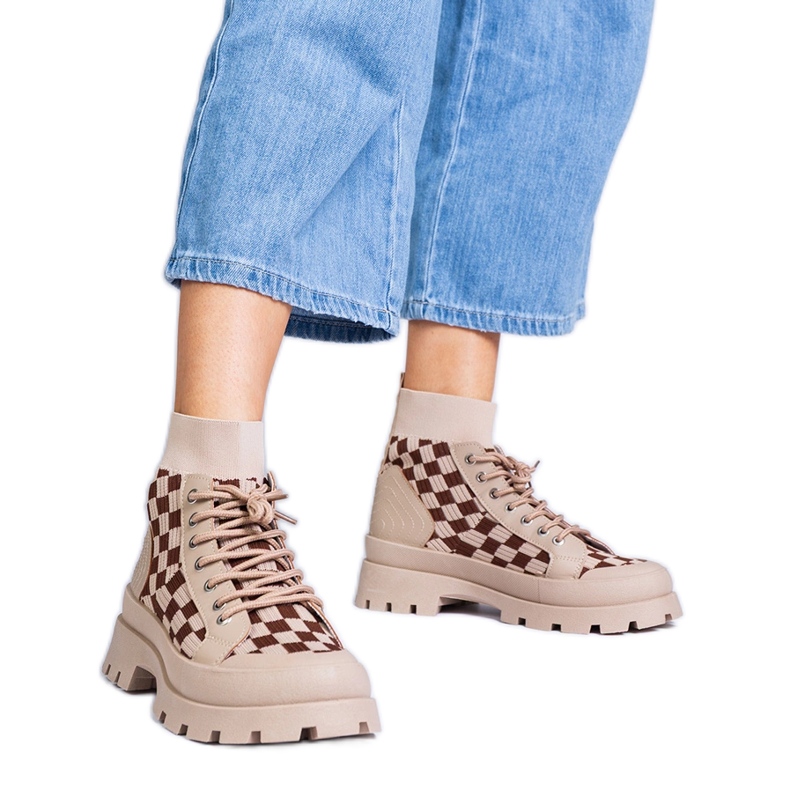 Sneaker brown stivali sulla piattaforma marrone