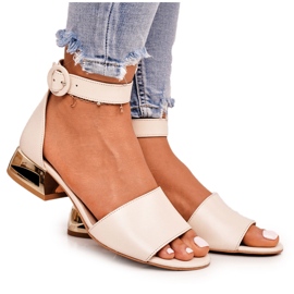 Sandali in pelle su tacchi dorati Laura Messi 2143 Beige