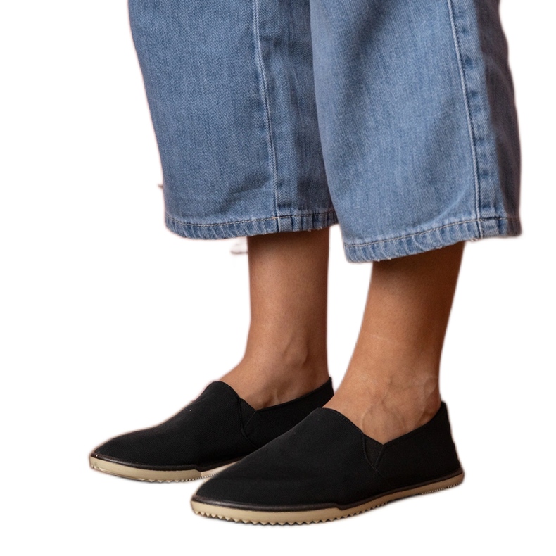 Black Women's Slip -Up Sneaker nero