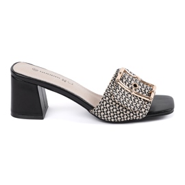 Goodin Tweed Slifor in bianco e nero sul palo bianca