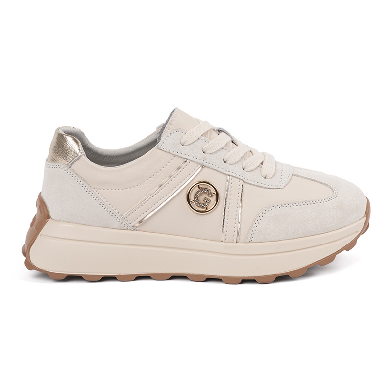 Goodin Sneaker in pelle beige su una suola spessa