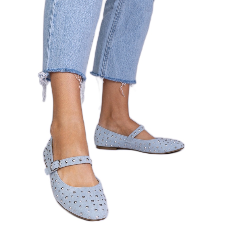 Ballerine blu con borchie e fibbie