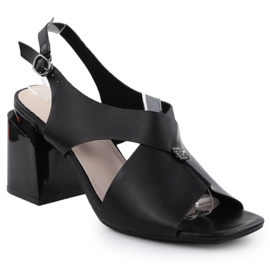 Sandali femminili sul post decorativo Black Vinceza 62238 nero
