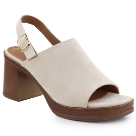 Sandali in pelle scamosciata femminile sul post Beige Potocki 54313