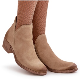 Zazoo 60475 Teli in pelle scamosciata beige di luce isolata