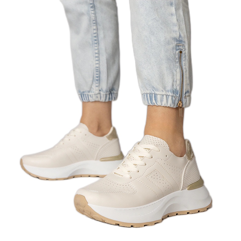 Sneaker sportive beige con inserimento dorato