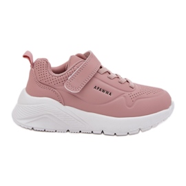 Scarpe sportive per bambini leggeri sulla piattaforma rosa