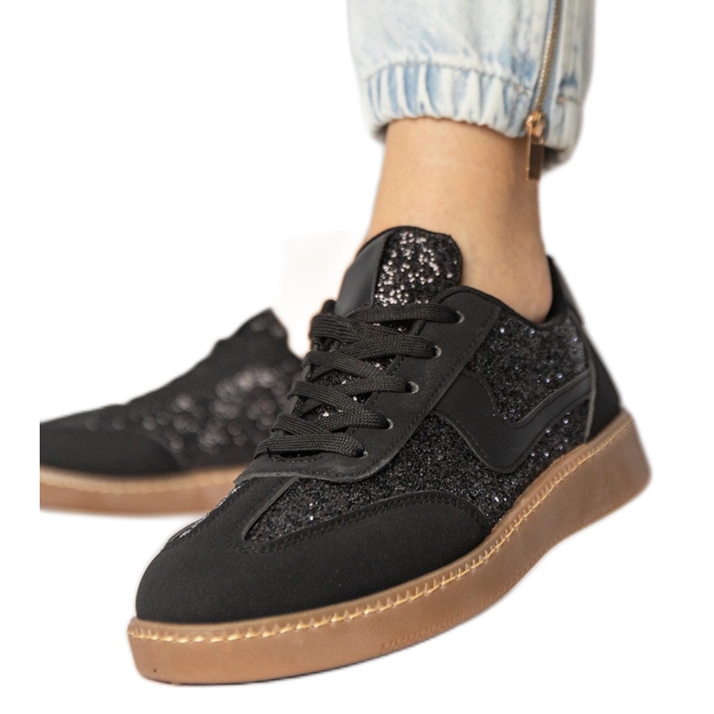 Sneaker da donna nera decorate con glitter nero