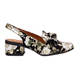Maciejka Pompe in pelle di fiori con un prua n6539-44 nero