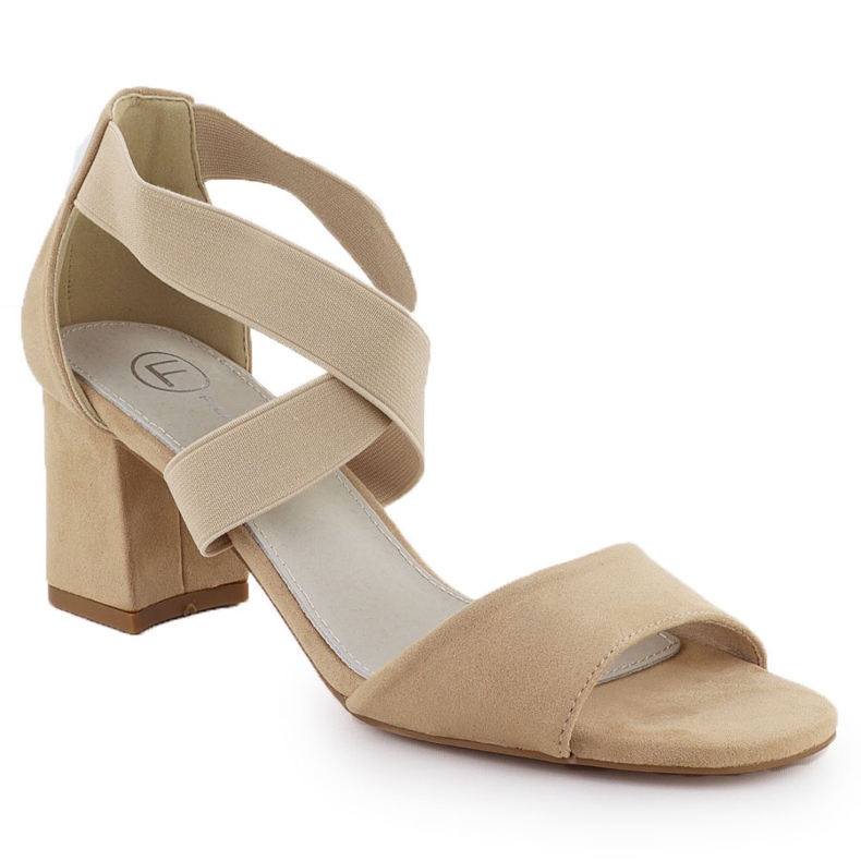 Sandali da donna sul post inserito su The Beige Elastics Filippo DS6920