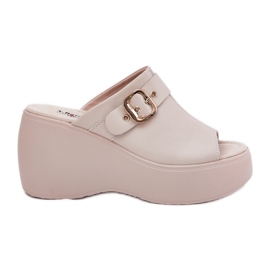 Flip in pelle femminile sulla piattaforma e zeppe con fibbia s.barski lr51-542 beige