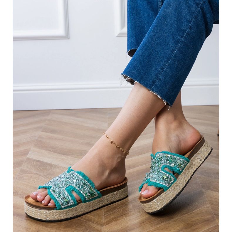 Espadrille verdi con zirconi e ciottoli verde