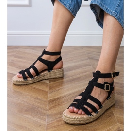 Sandali neri Espadrilles su una piattaforma bassa nero