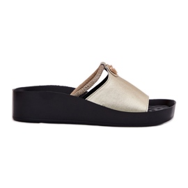 S.Barski Flip-flop in pelle femminile con una striscia dorata decorativa Kv51-034 d'oro