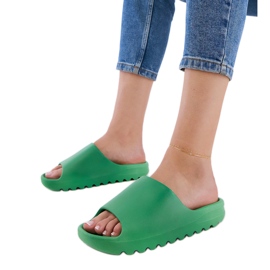 Flip di gomma delle donne verdi verde