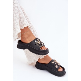 Flip di schiuma femminile con pin dorate nere nero