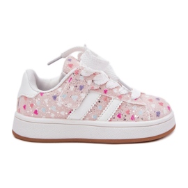 Scarpe sportive per ragazze brillanti con cuori rosa