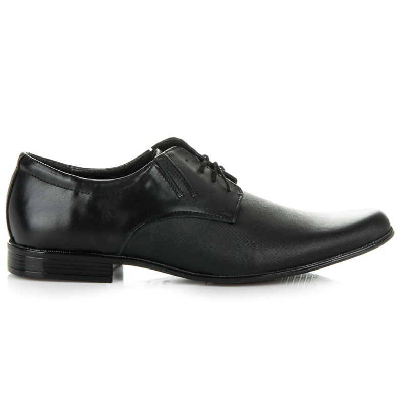 Lucca Scarpe di pelle legate nero