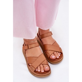 Sandali in pelle femminile sulla piattaforma Maciejka L7064-04 Brown marrone