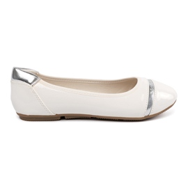 Ballerine bianche con decorazione d'argento bianco